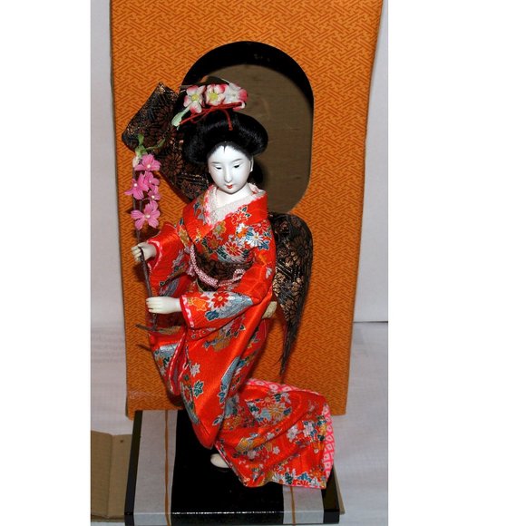 Vintage Japanese Geisha Nishi 12 inch Doll - New In Box - Picture 1 of 8